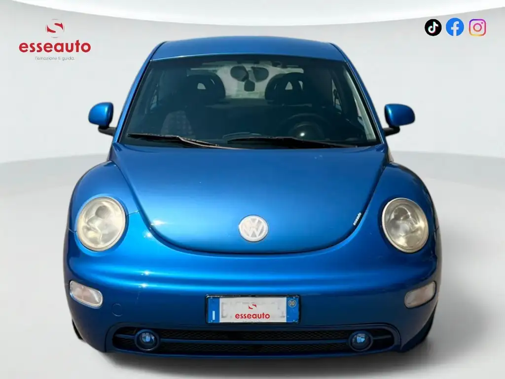 Volkswagen New Beetle 2000 из Европы — купить под ключ