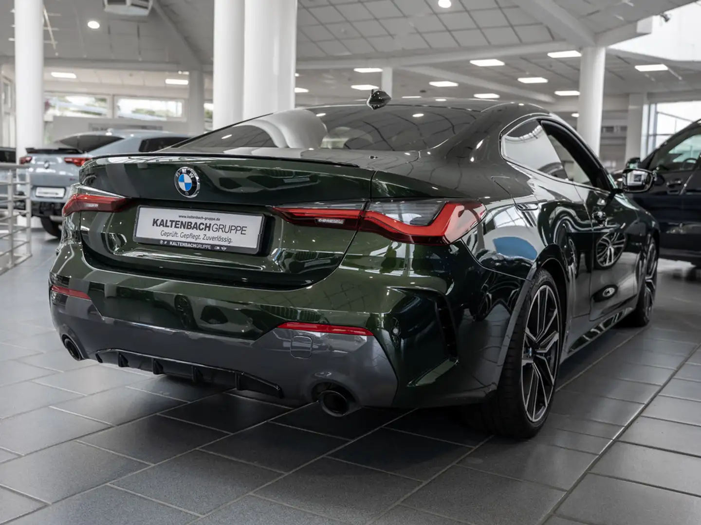 BMW 430 d Coupe xDrive M-Sport Pro LASER LED W-LAN Grün - 2