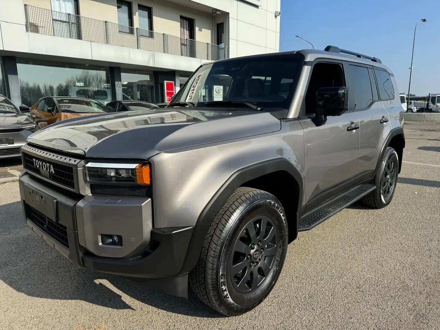 Toyota Land Cruiser Land Cruiser 2.8 D4D A/T AWD First Edition - 1