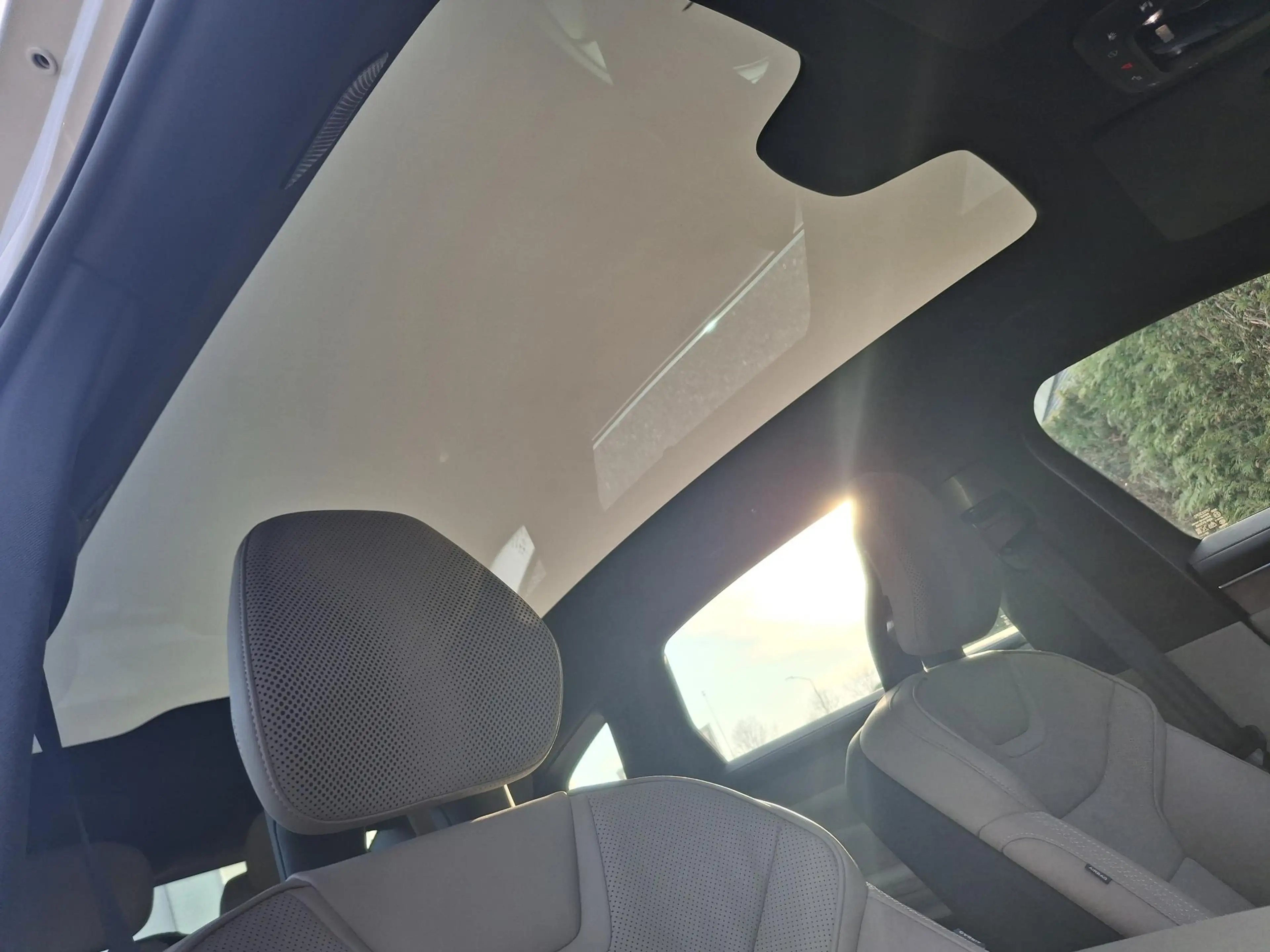 Volvo ES90 Single Motor Ext. R. Ultra Launch Edition 92 kWh | — photo 7