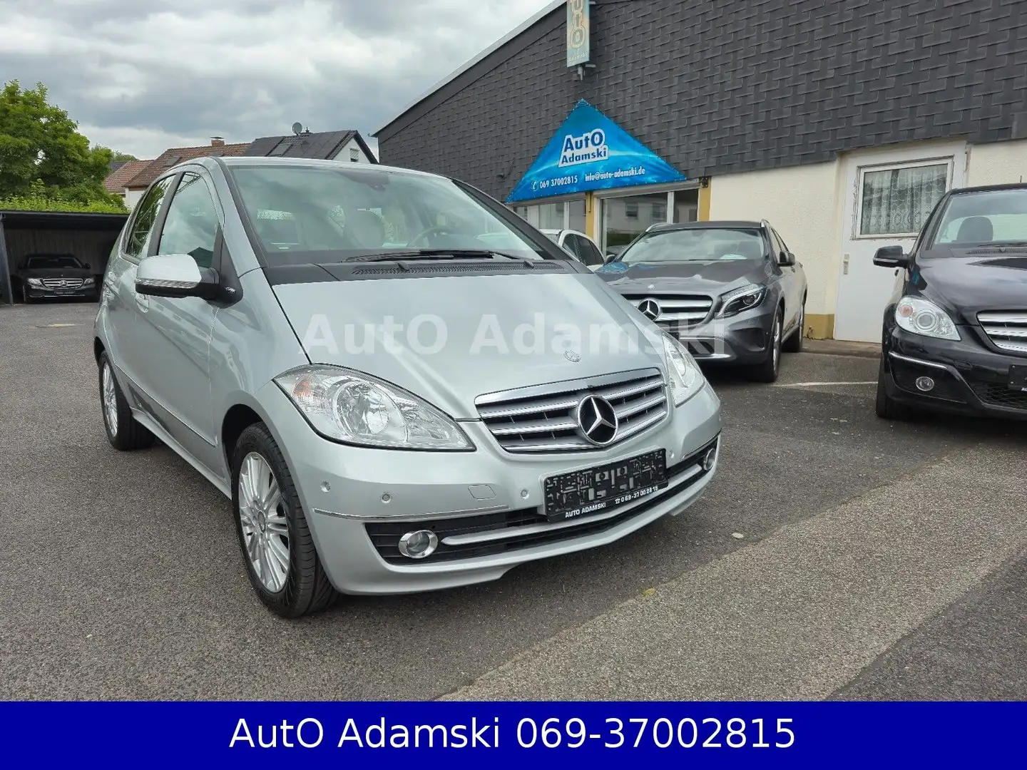 Mercedes-Benz A 180 Autotronic Elegance Parkassistent 70tkm Argento - 1