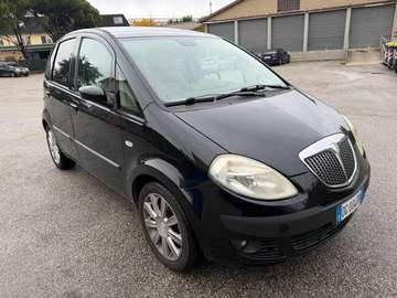 Musa 1.4 16v Platino Plus