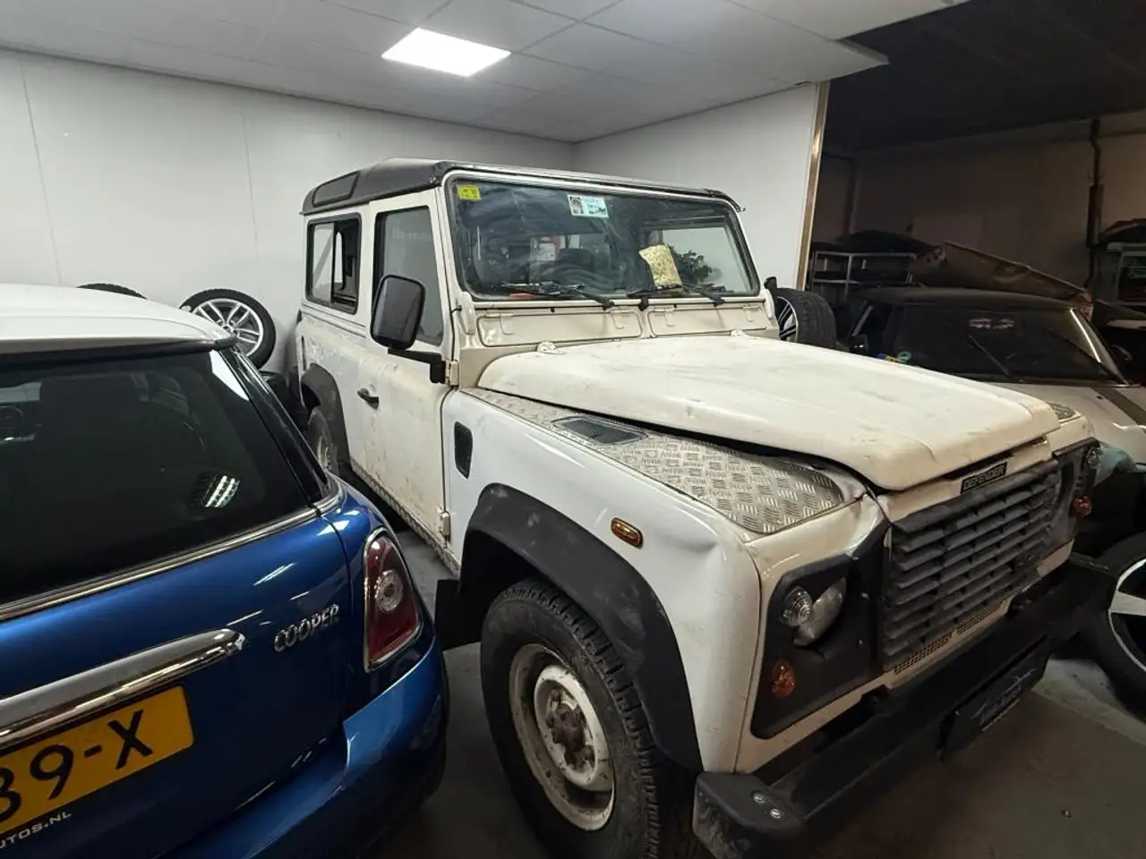 Land Rover Defender 2.5 Td5 90" Hard Top, foto 2