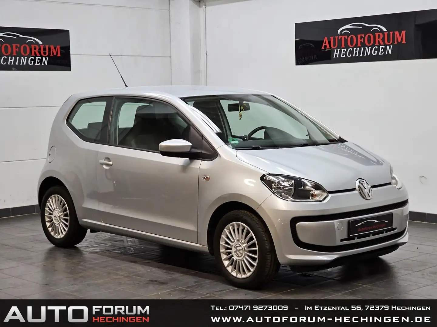 Volkswagen up! up! move KLIMA Servo Bluetooth Silber - 1