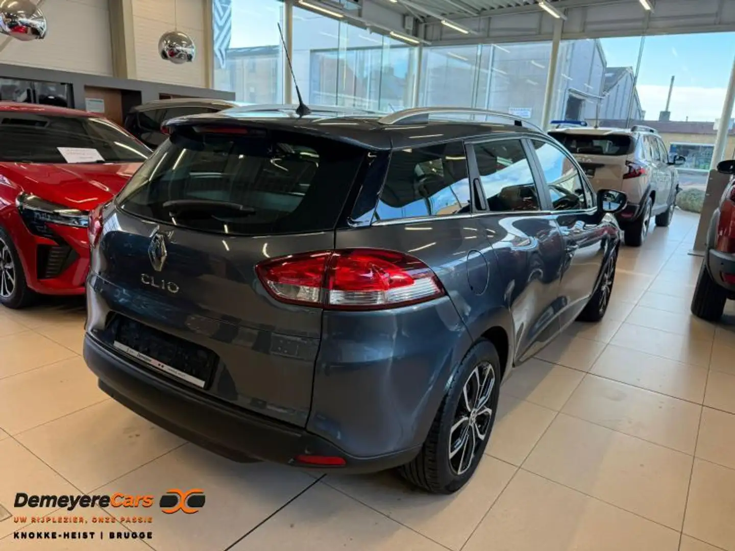 Renault Clio IV Grandtour Cool & Sound #2 Gris - 2