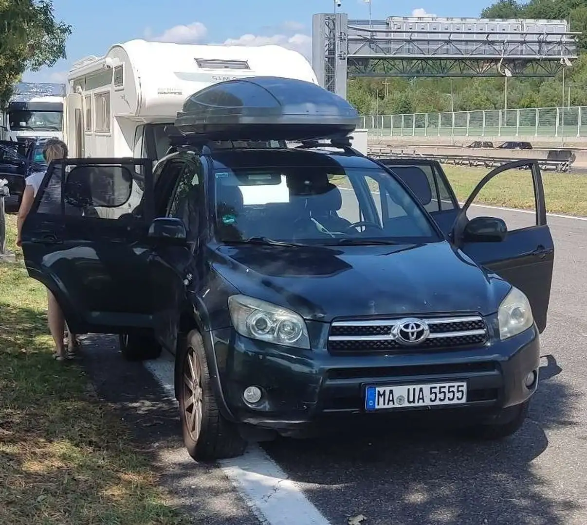 Toyota RAV 4 2.2 D-CAT 4x4 Executive - 1