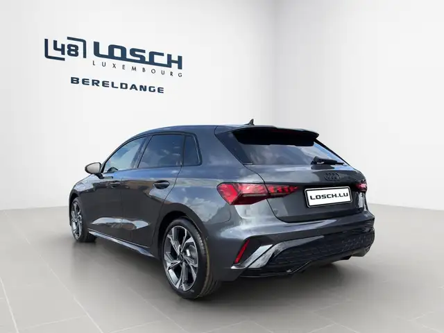 Audi A3 view 4