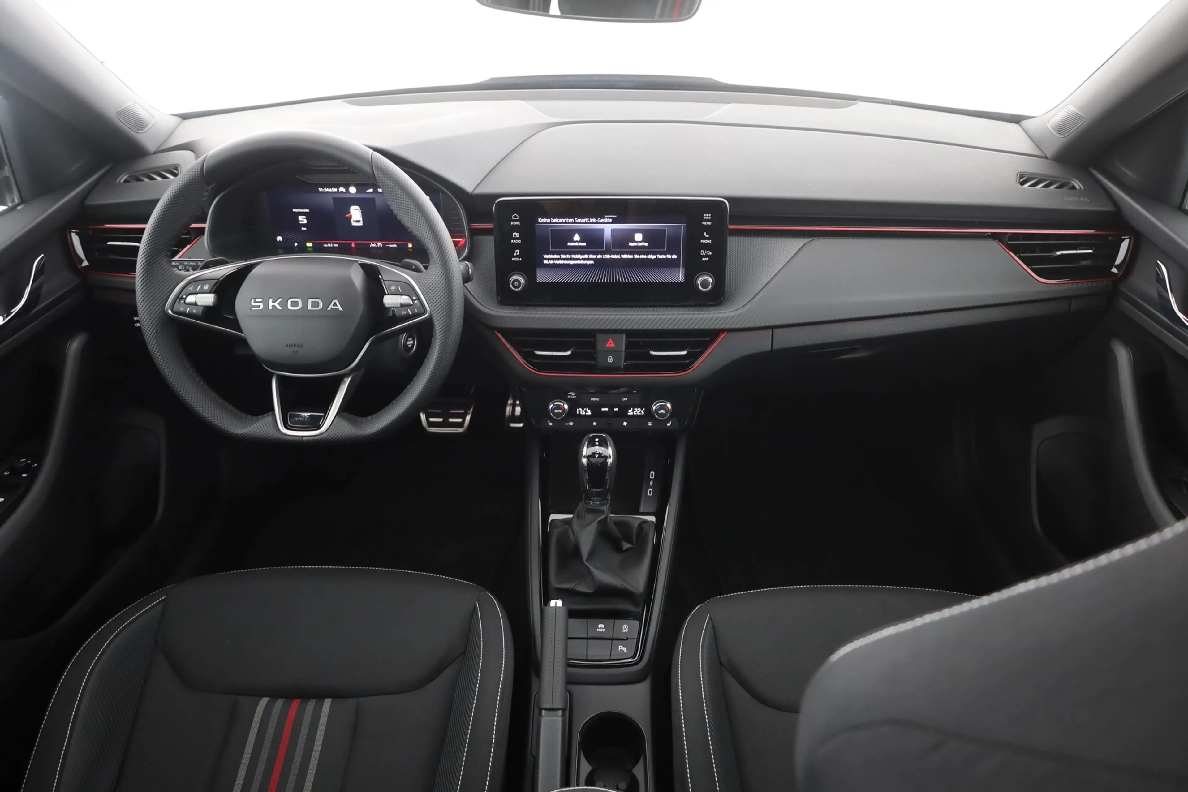 Skoda Kamiq Monte Carlo 1.5 TSI DSG LED Kamera AHK — photo 9