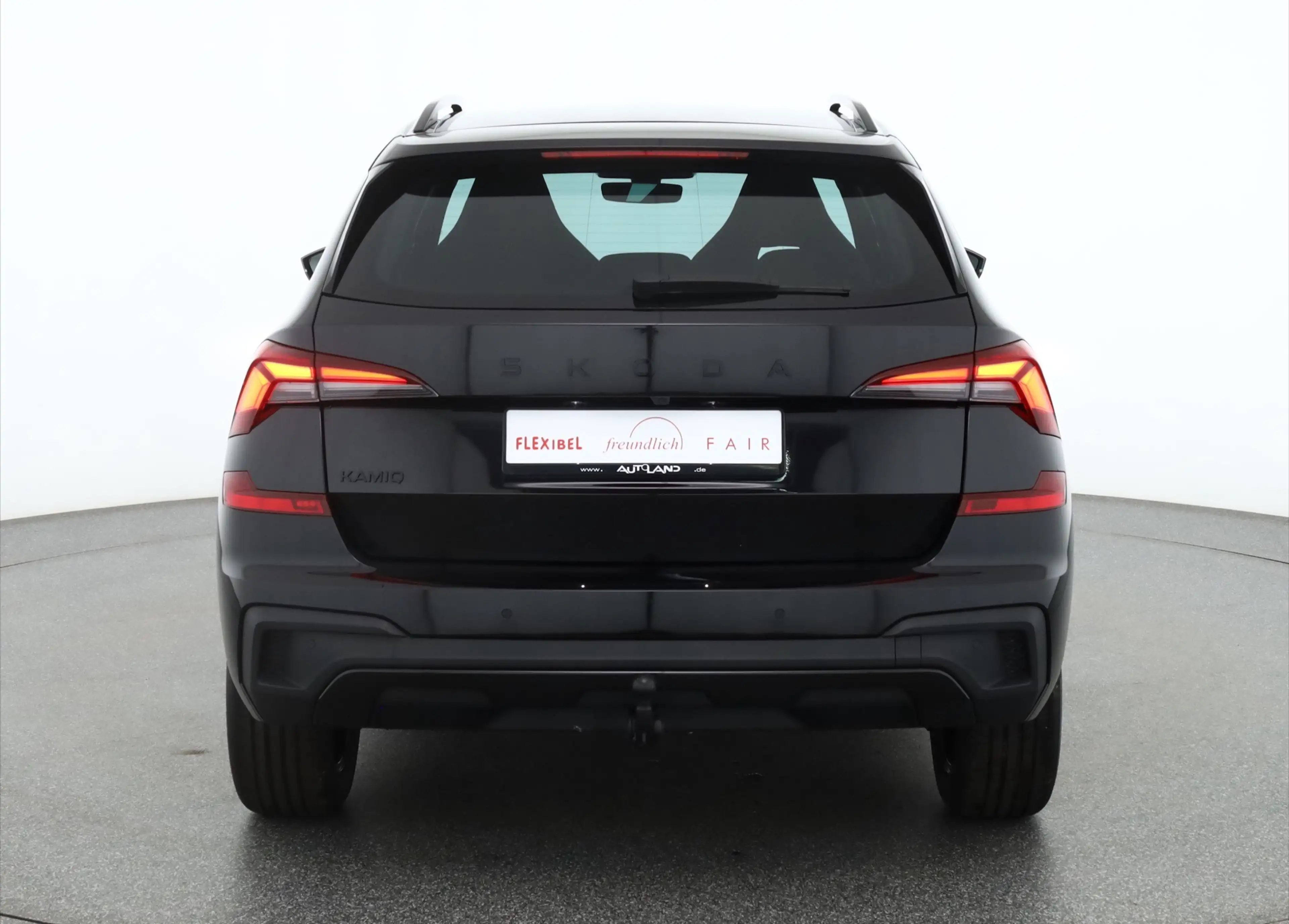 Skoda Kamiq Monte Carlo 1.5 TSI DSG LED Kamera AHK — photo 4