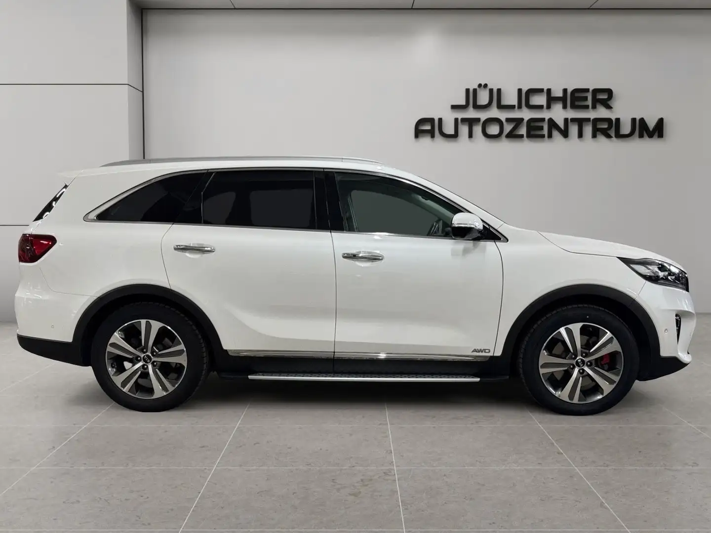 Kia Sorento GT-Line 4WD Automatik, Garantie 08.2026 Weiß - 2