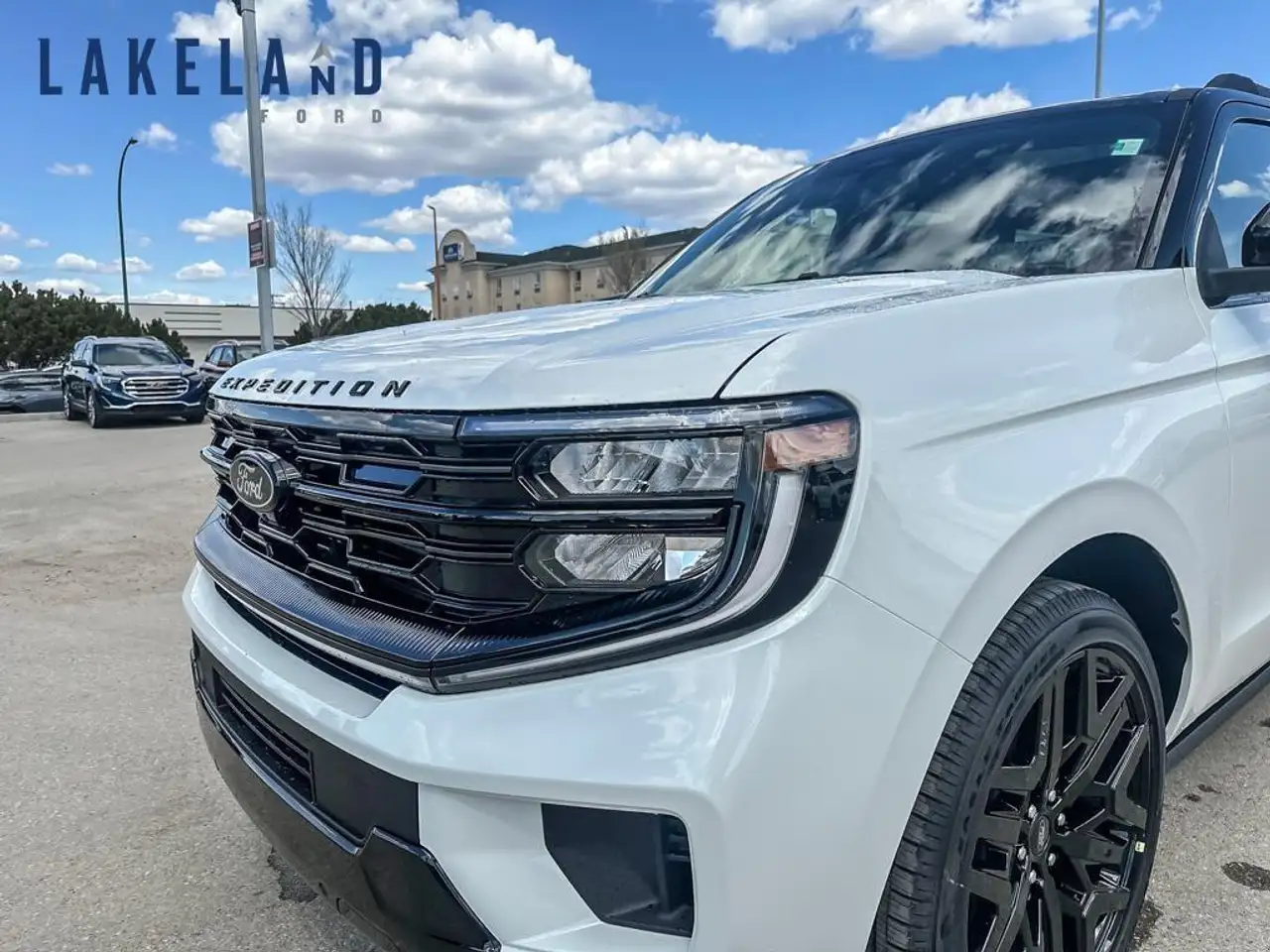 Ford Expedition снимка Ford Expedition