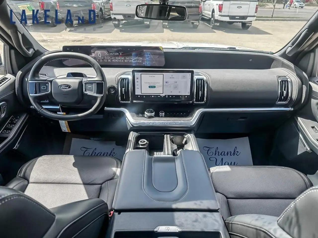 Ford Expedition снимка Ford Expedition