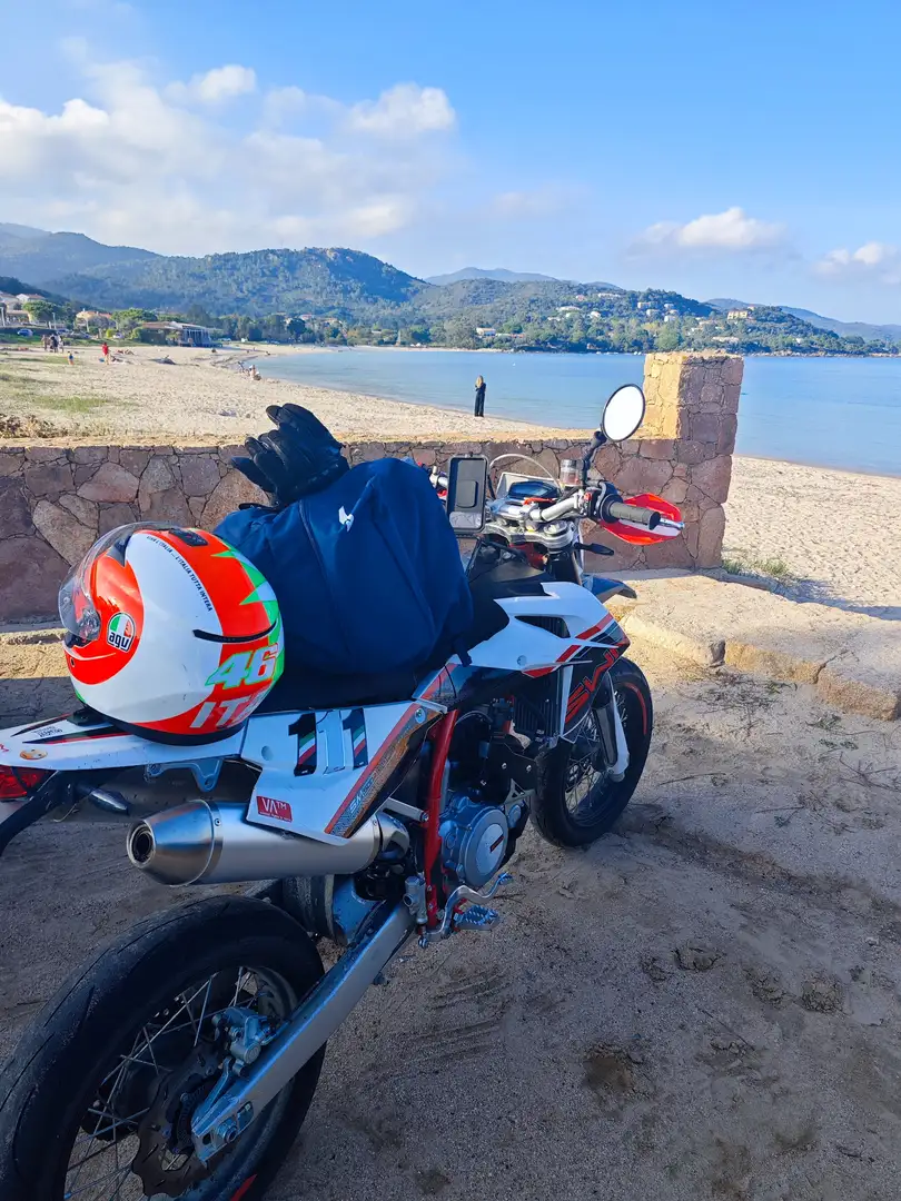 SWM SM 500 R Bianco - 2