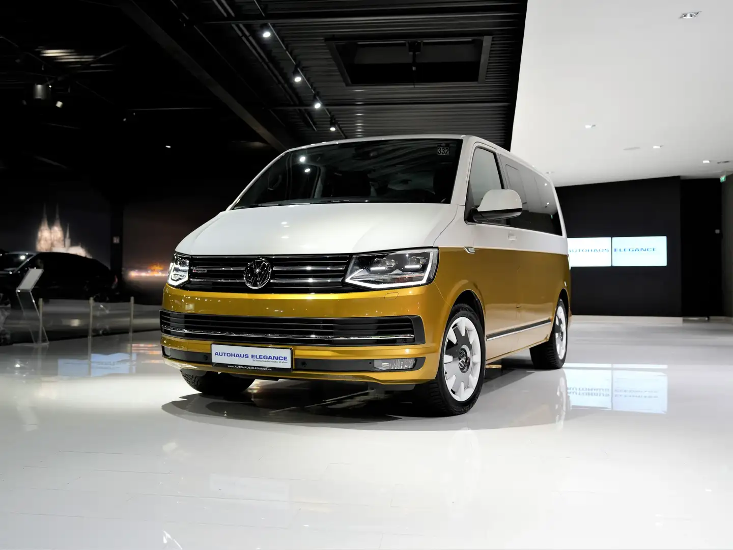 Volkswagen T6 Caravelle Transporter Comfortline 4Motion*LED žuta - 1