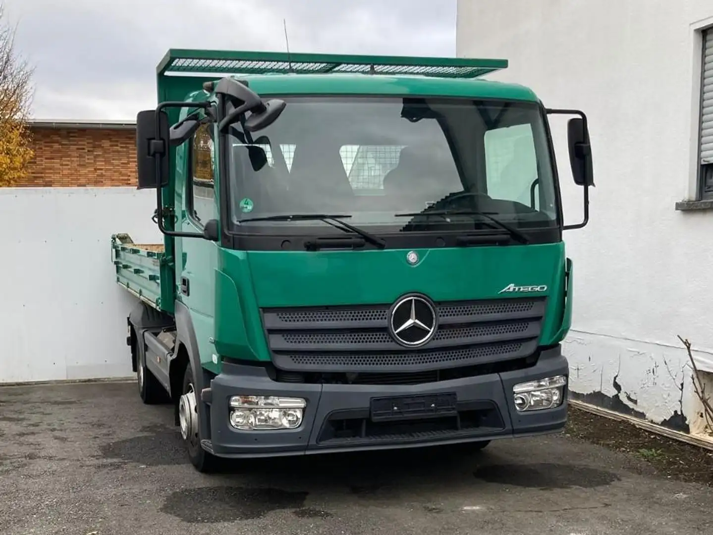 Mercedes-Benz Atego 818 / 3 Seitenkipper-61000  km Grün - 1
