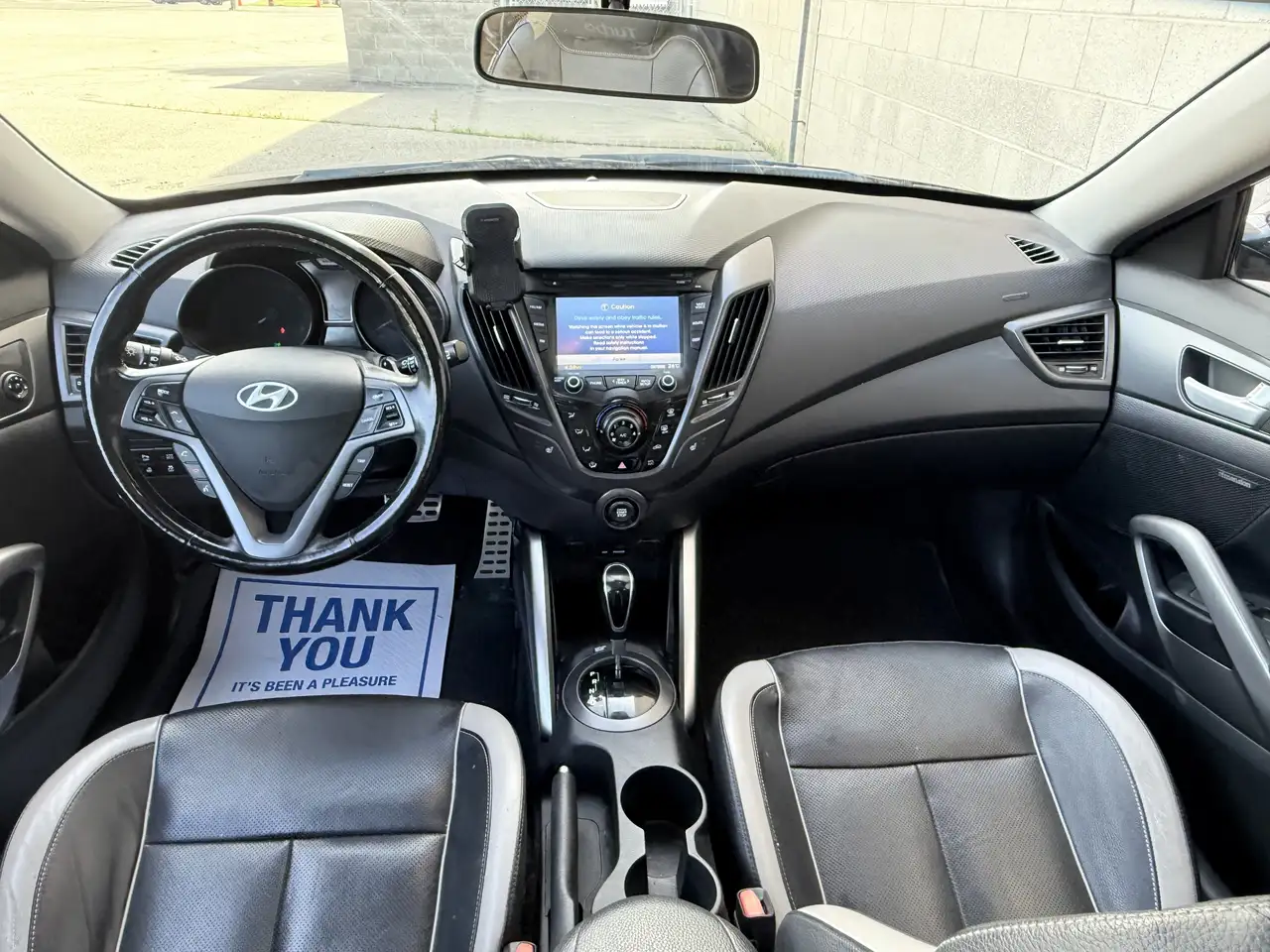 Hyundai VELOSTER снимка Hyundai VELOSTER