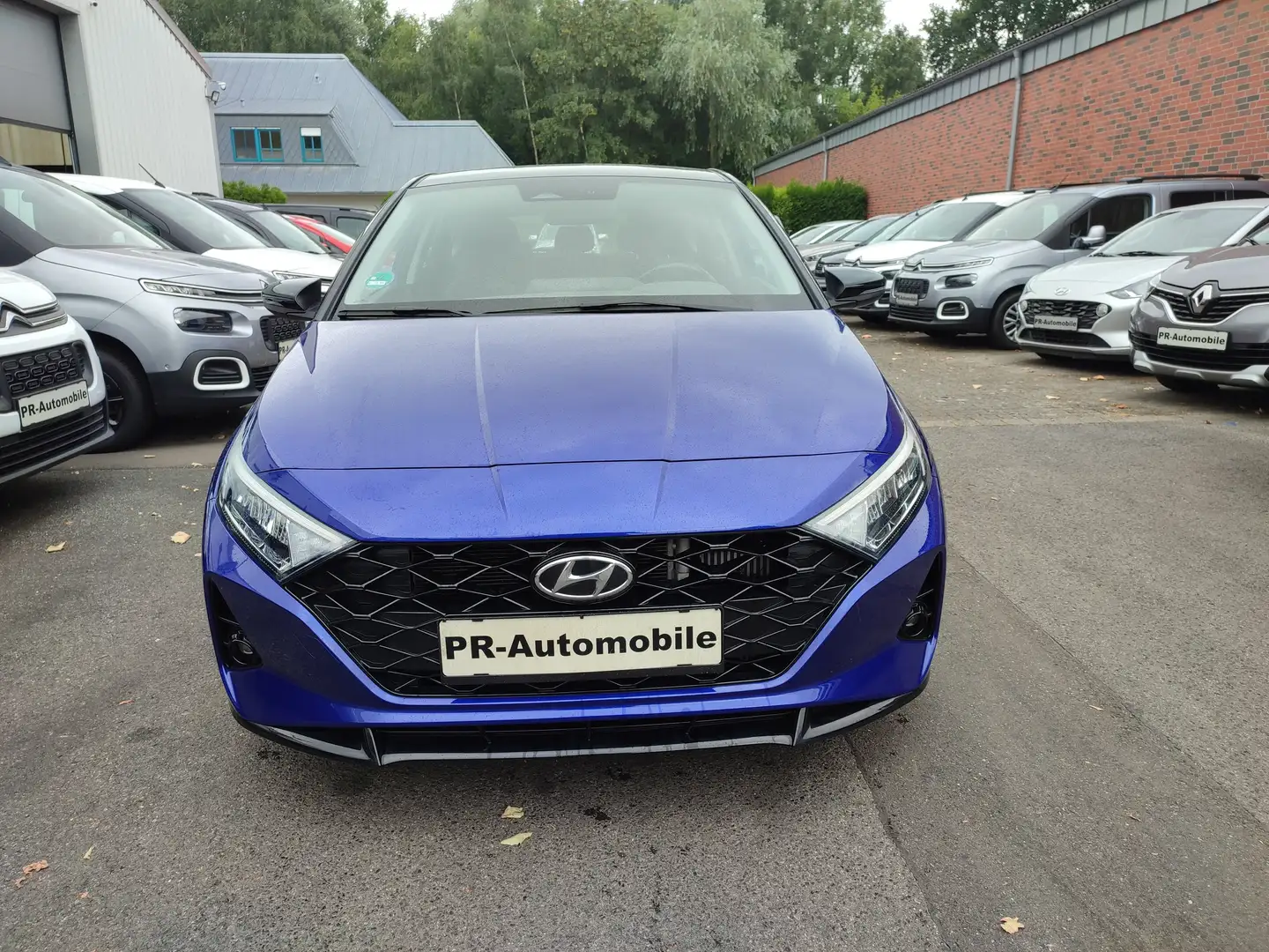 Hyundai i20 1.0 T-GDI Klimaaut/Navi/PDC+Cam/Bose/Alu Blau - 2