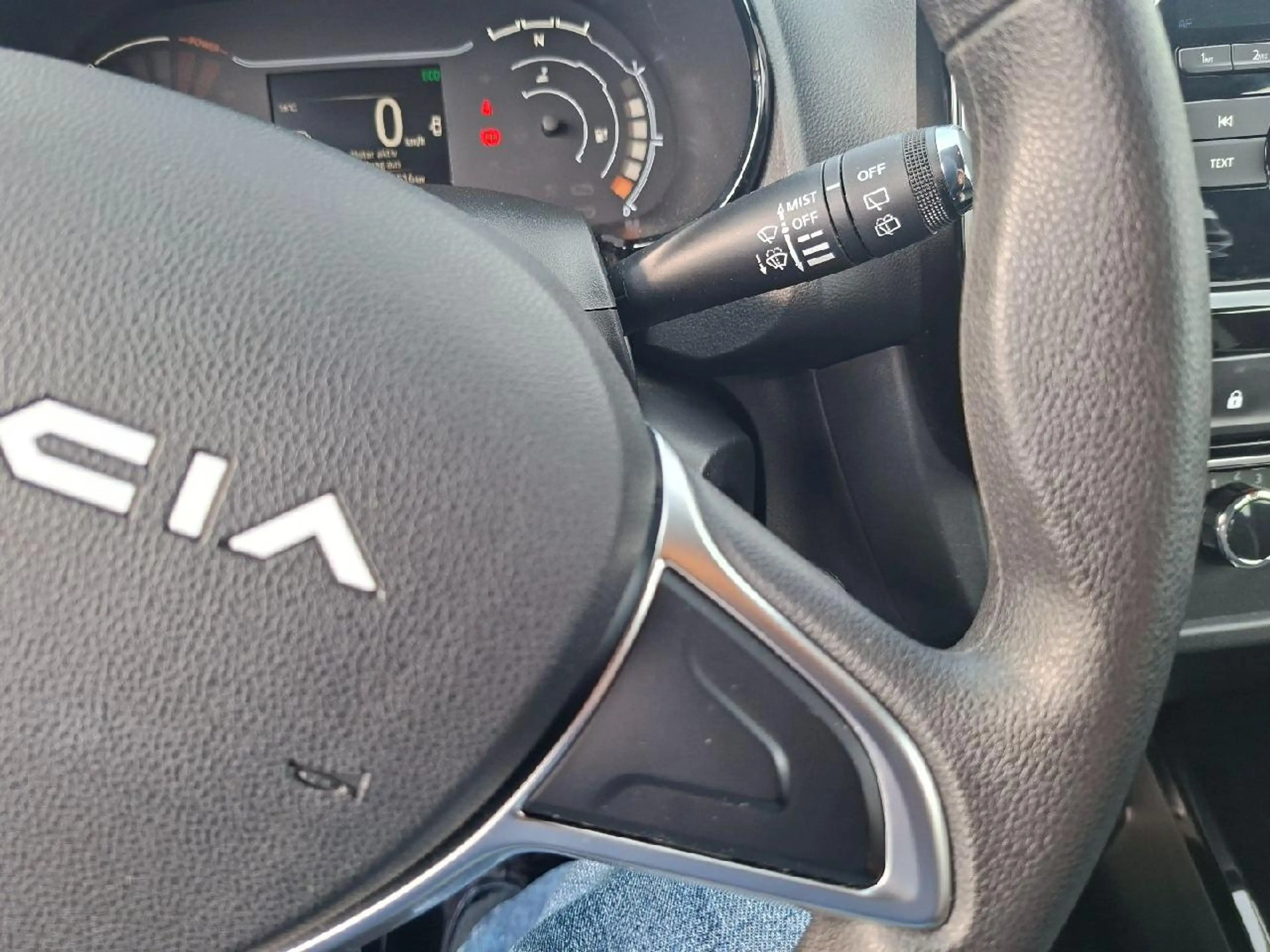 Dacia Spring Essential*Klima*ZV*USB*PDC — photo 14