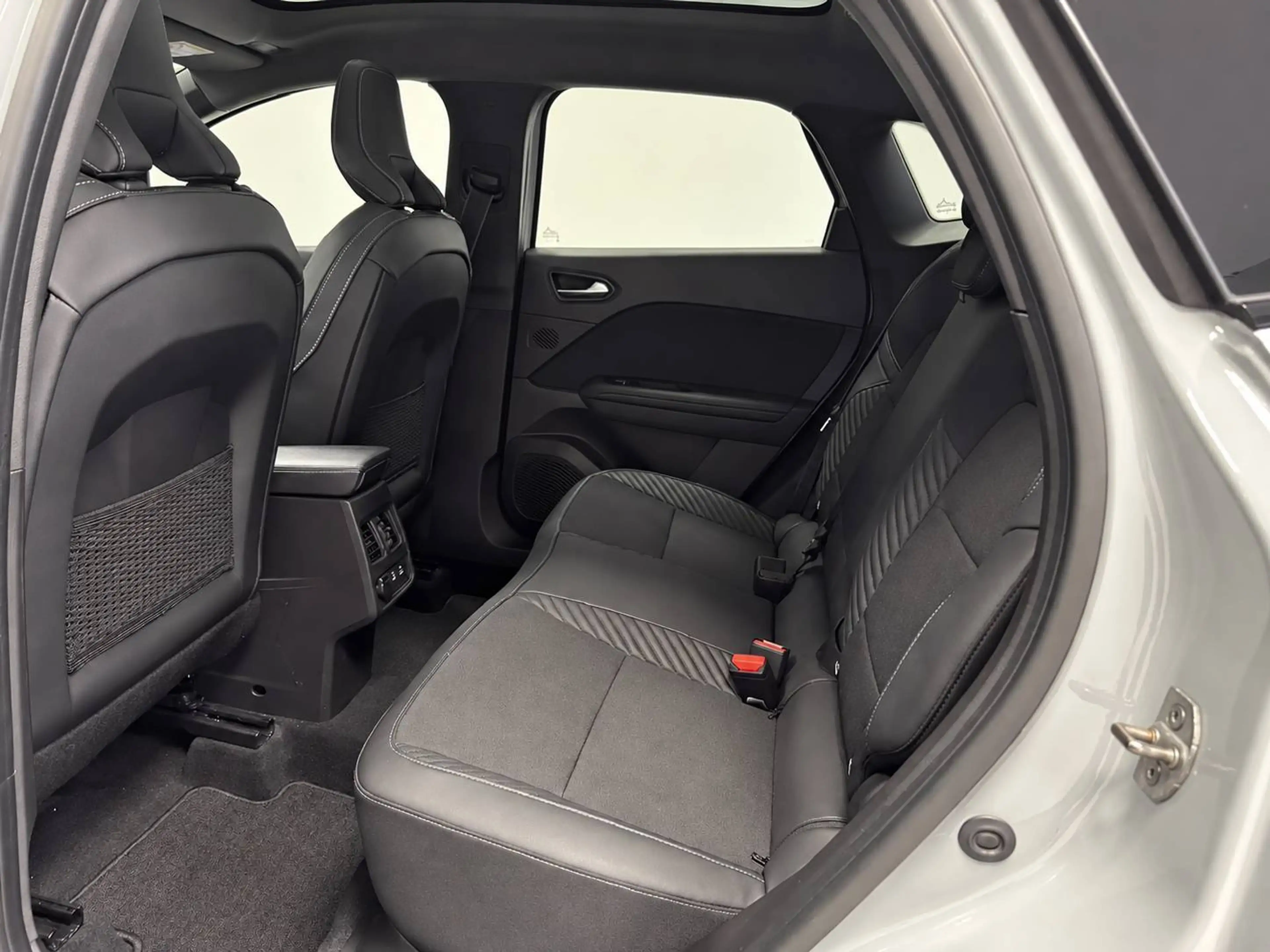 Renault Symbioz 1.6 MHEV**ESPRIT ALPINE**CAMERA**LED**GPS**CRUISE* — photo 15
