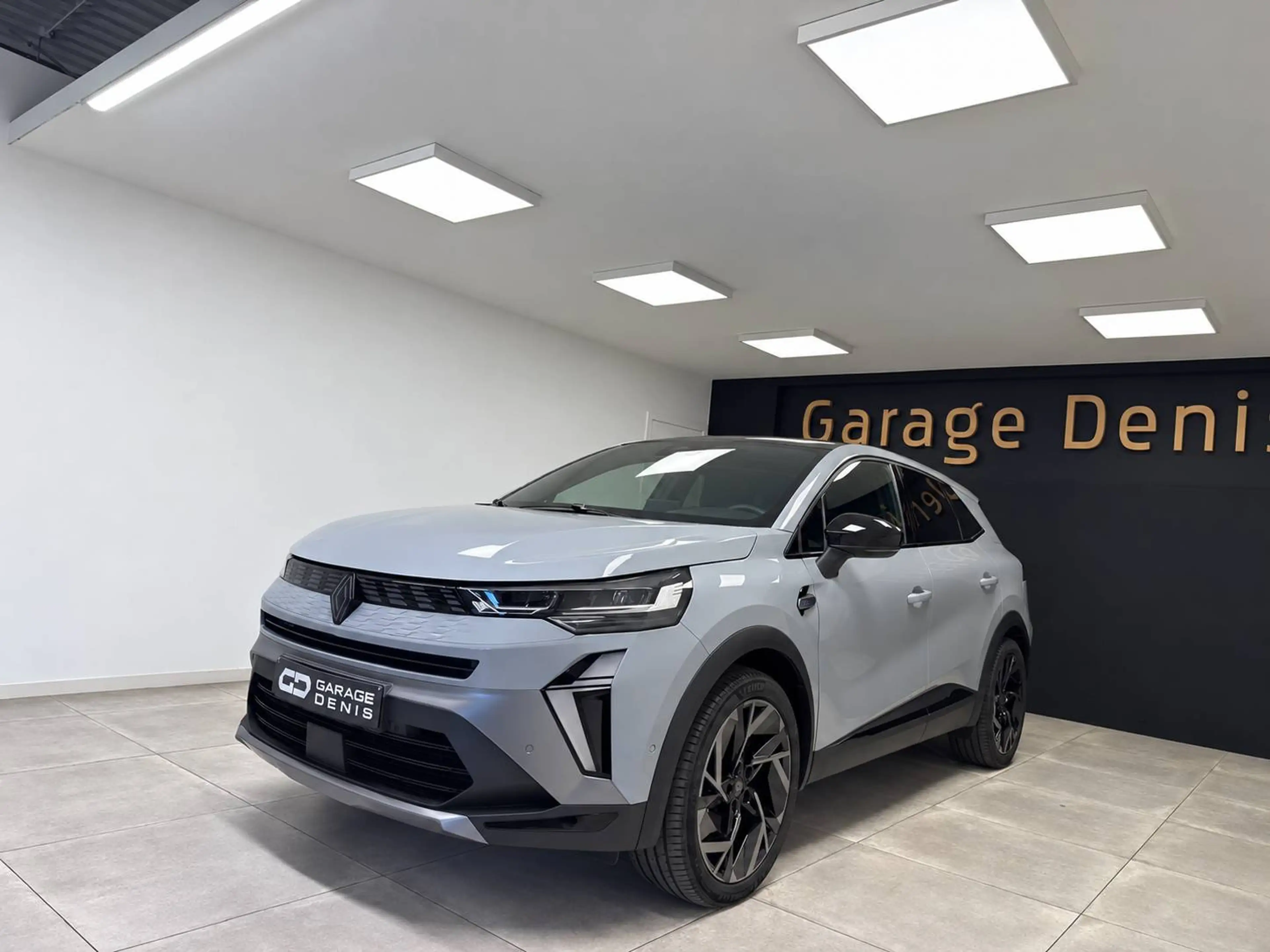 Renault Symbioz 1.6 MHEV**ESPRIT ALPINE**CAMERA**LED**GPS**CRUISE* — photo 5