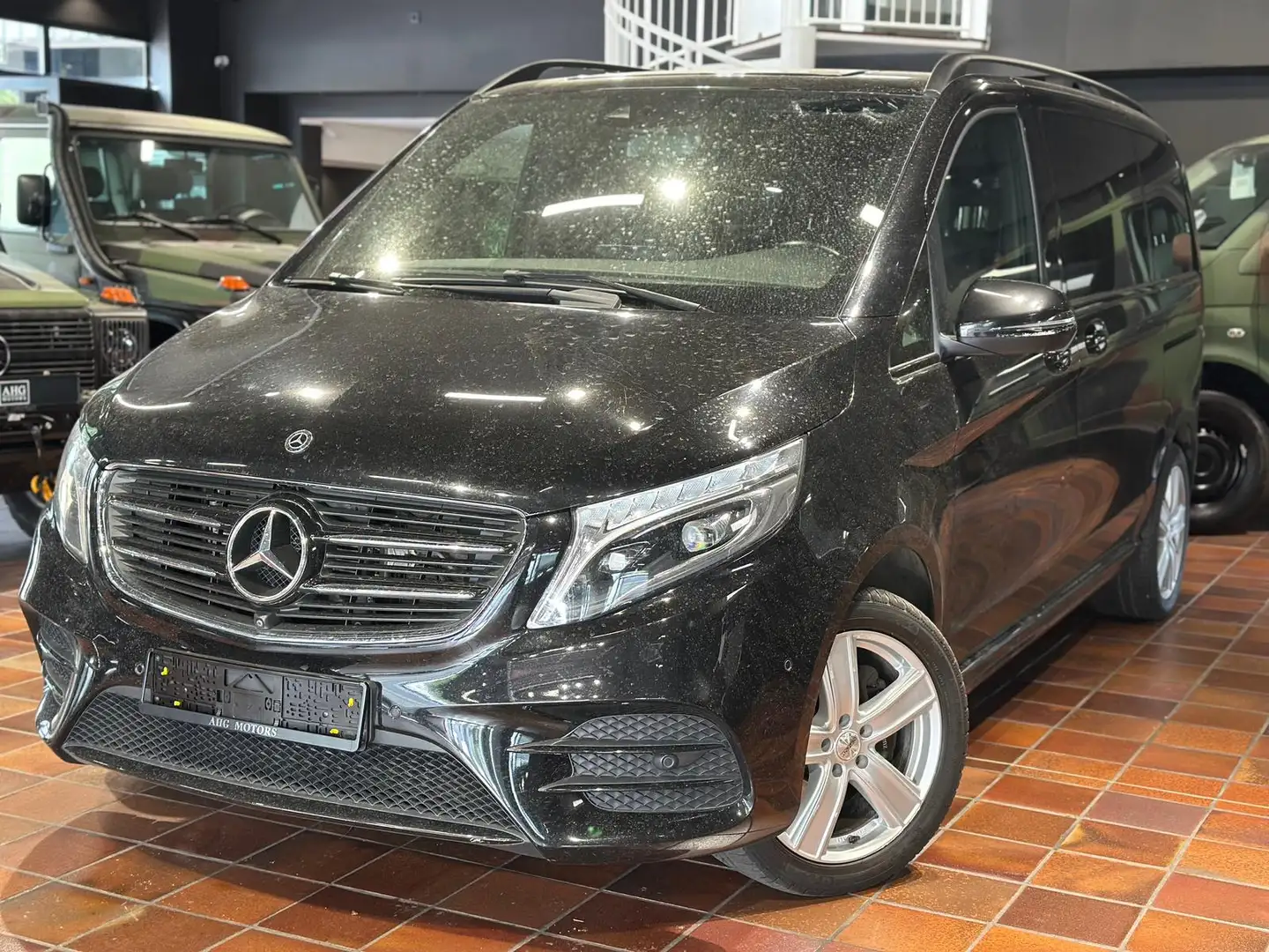 Mercedes-Benz V 250 4MATIC KOMPAKT AMG-LINE+AVANTGARDE SITZKLIMA 2X E- Schwarz - 1