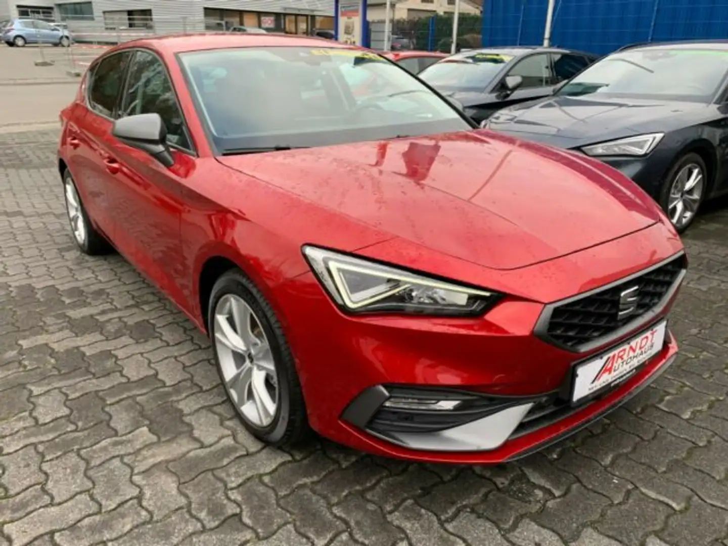 SEAT Leon 1.5 TSI FR Tageszul. NAVI LED ACC FULL LINK Rot - 1