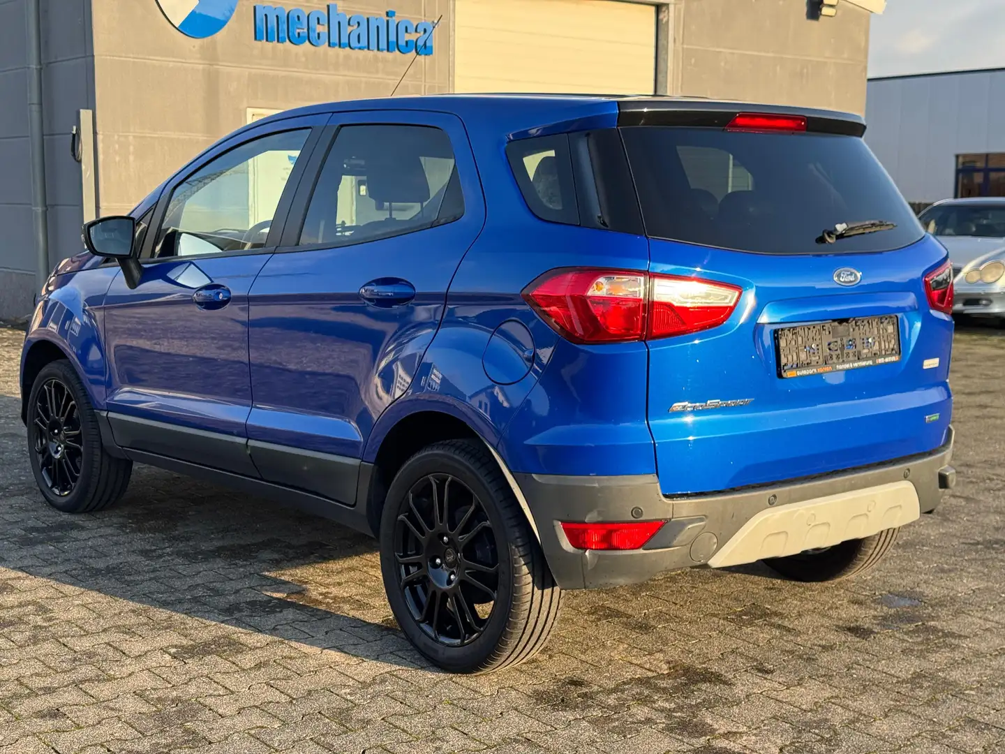 Ford EcoSport Titanium+GARANTIE+RÜCK-KAMERA+ZAHNRIEMEN NEU Bleu - 2