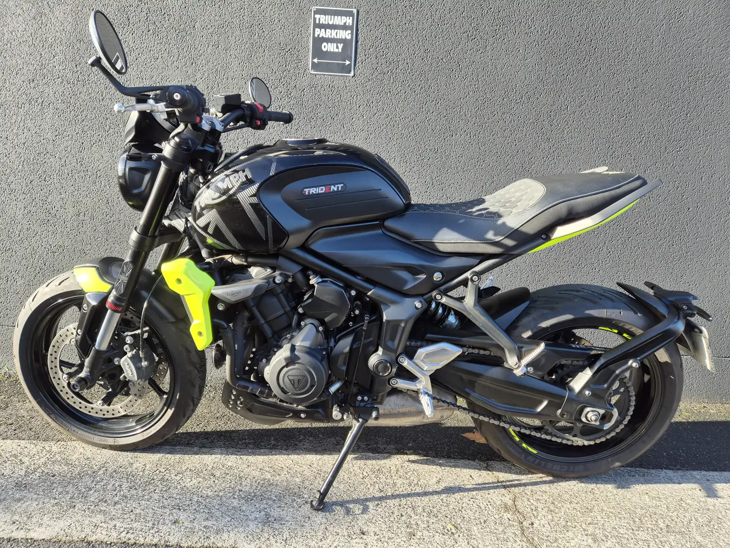 Triumph Trident 660 - 2