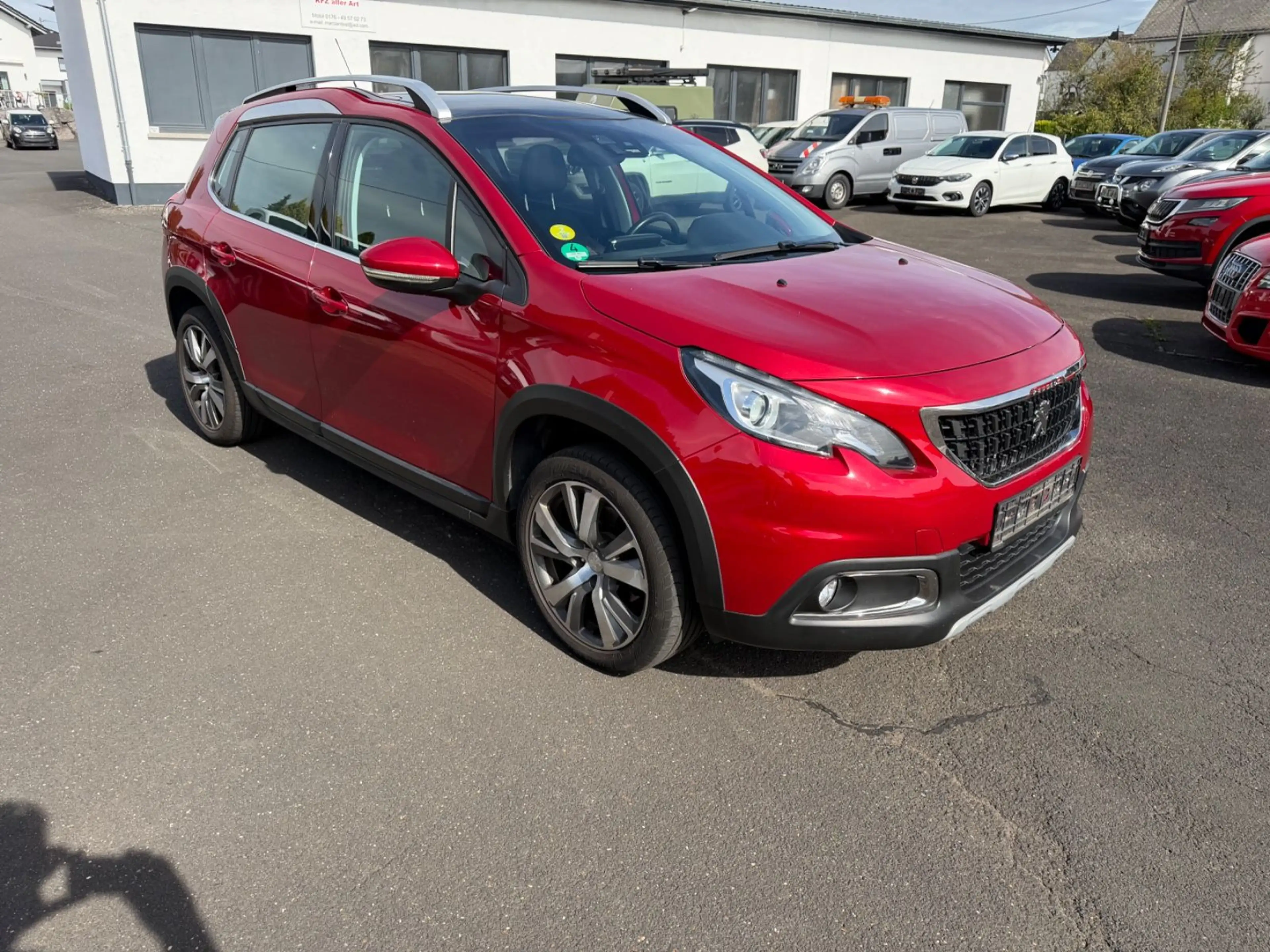 Peugeot 2008 Allure AHK Panorama R.Kamera