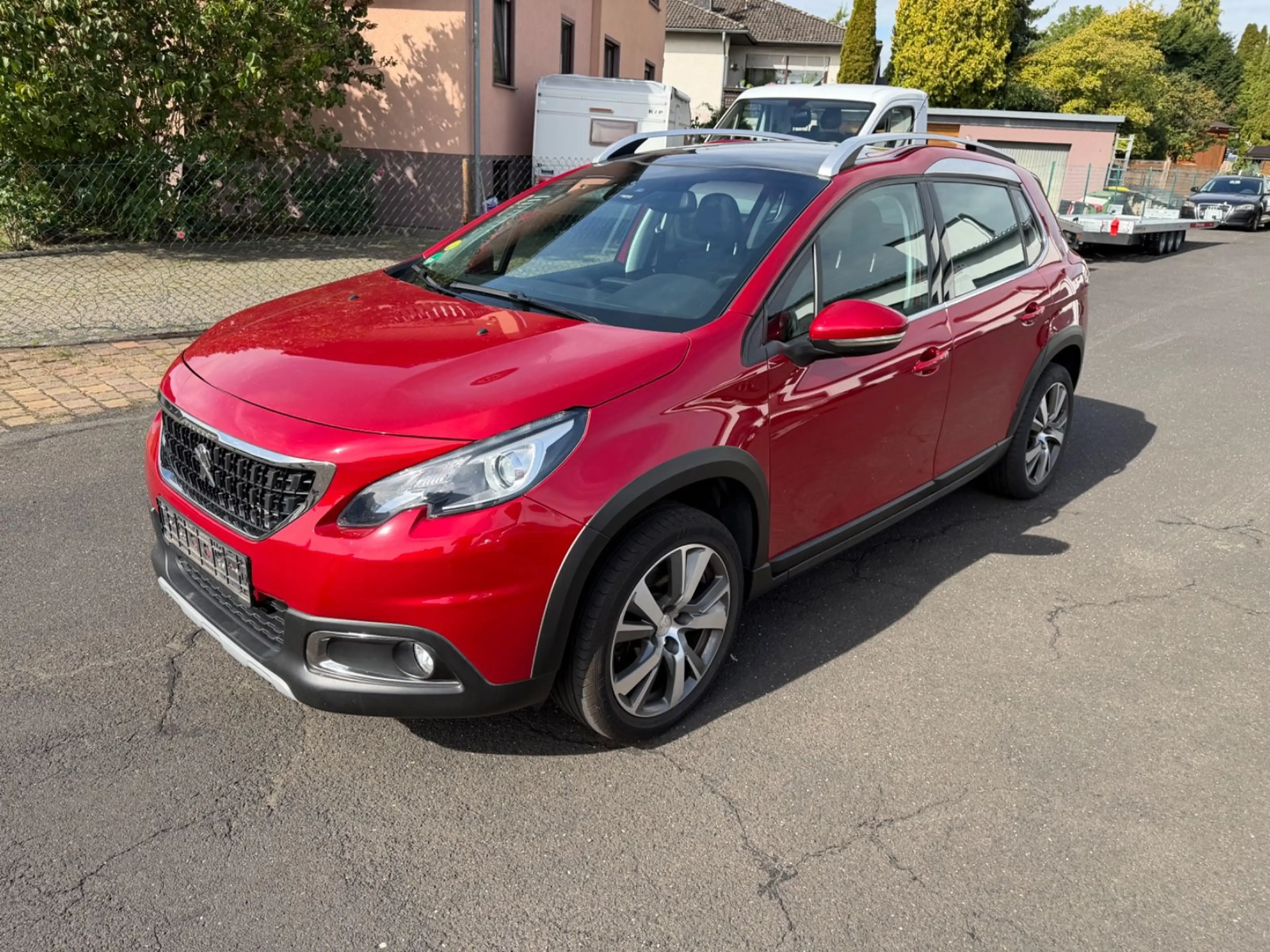 Peugeot 2008 Allure AHK Panorama R.Kamera — photo 2