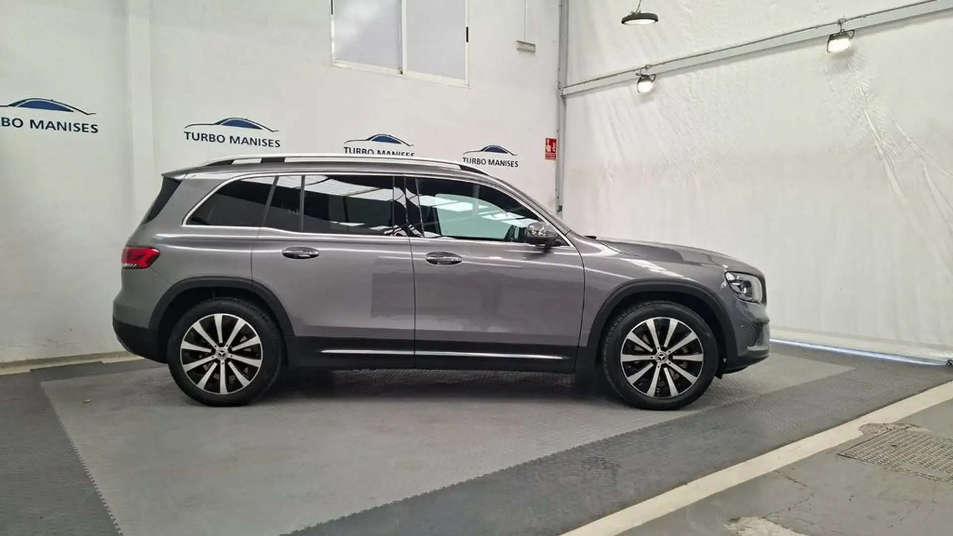 Mercedes-Benz GLB 200 2.0 220 D 4MATIC DCT 140KW (190CV) Gris - 2