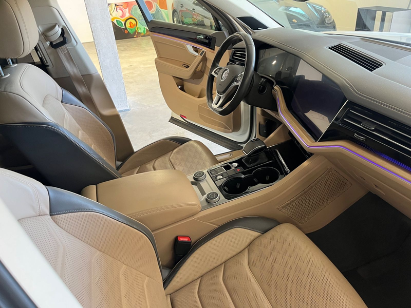 Volkswagen Touareg Atmosphere 4Motion R-LINE 4.0TDI VOLL — photo 12