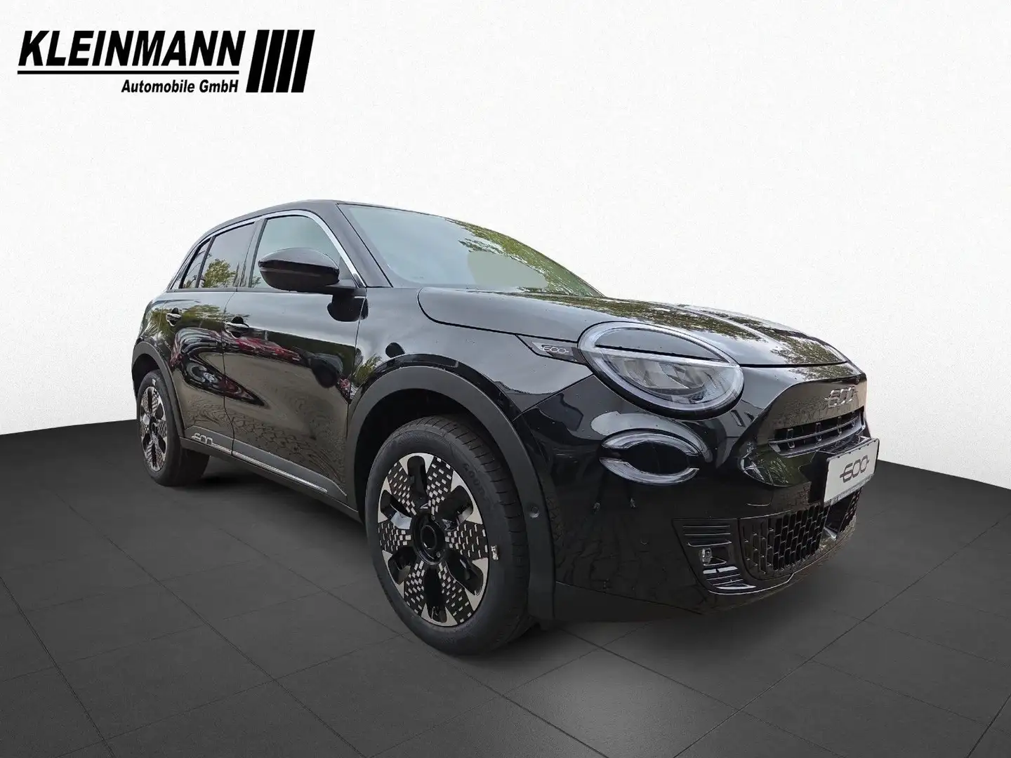 Fiat 600 Hybrid "La Prima" 1.2 T3 (110 PS) DCT Schwarz - 2