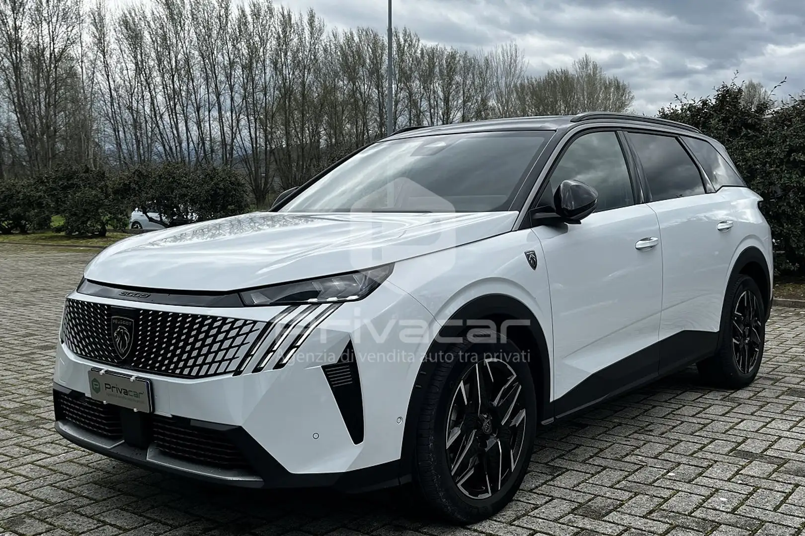 Peugeot 5008 5008 Hybrid 136 e-DCS6 GT Bianco - 1