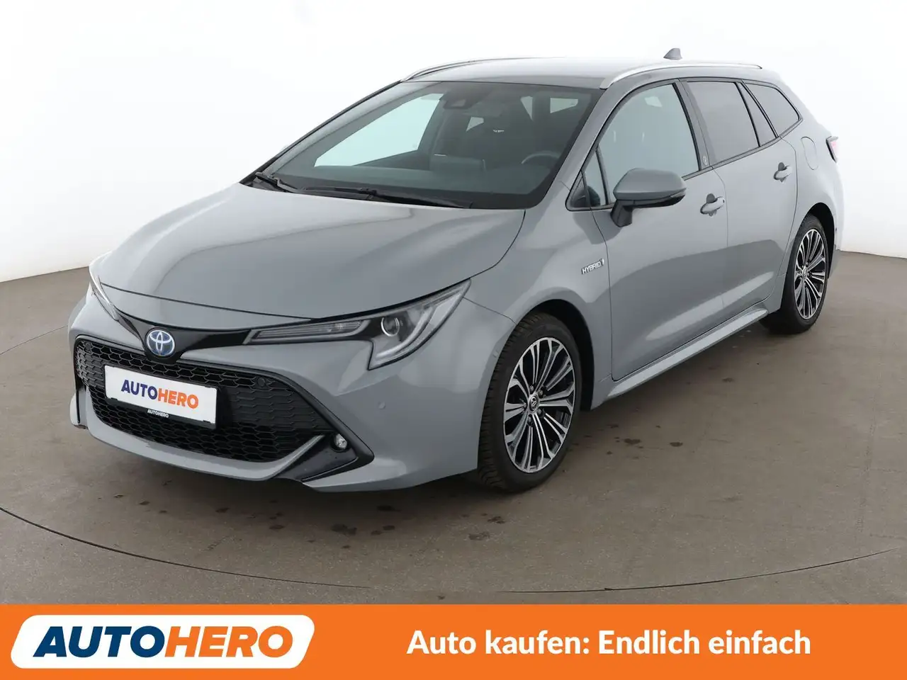 Toyota Corolla 1.8 Hybrid Team D Aut*NAVI*LED*ACC*CAM*PDC*SHZ* — photo 1 of 28