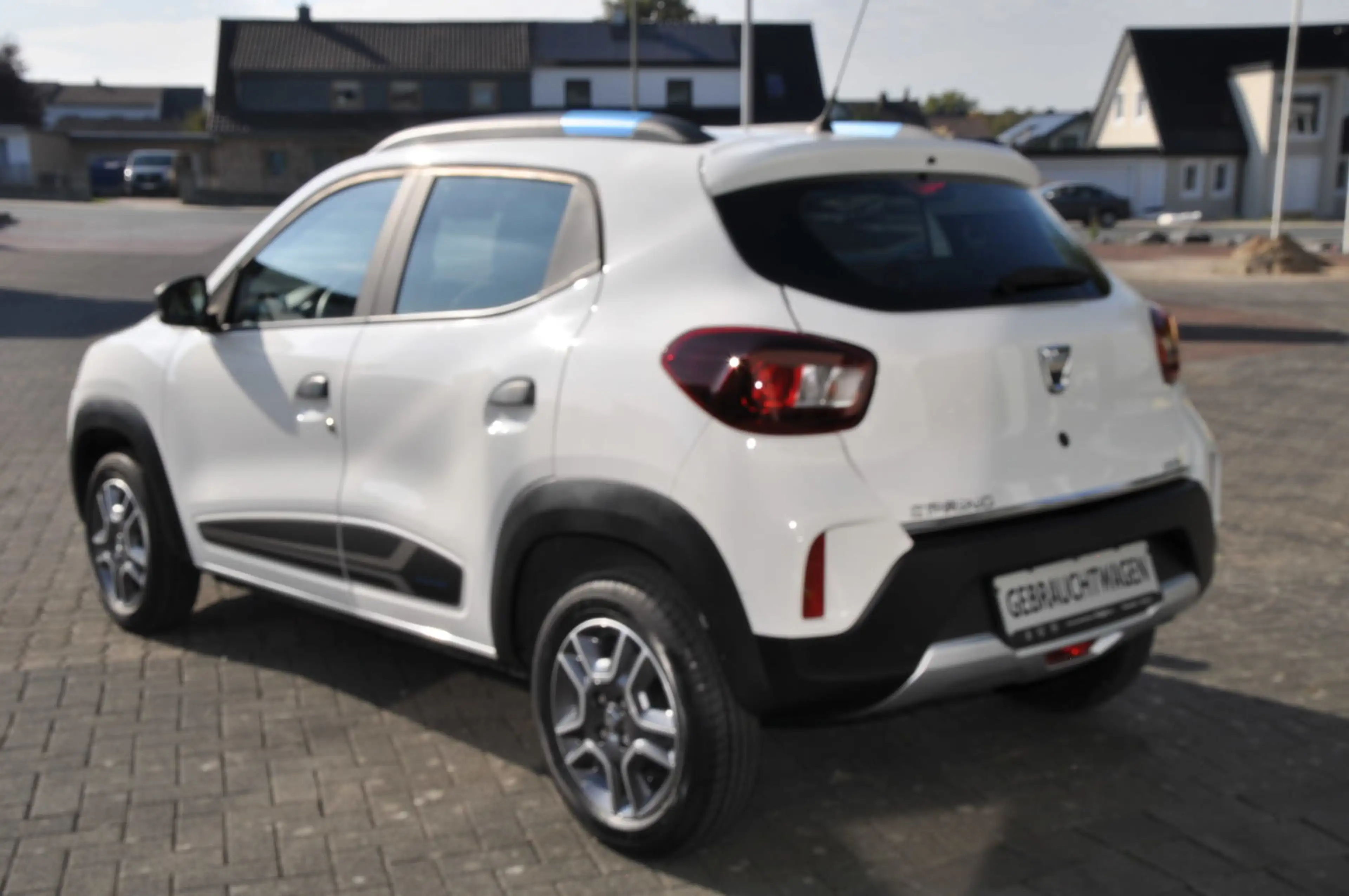 Dacia Spring Business 45 *PDC*Kamera*NAVI* — photo 8