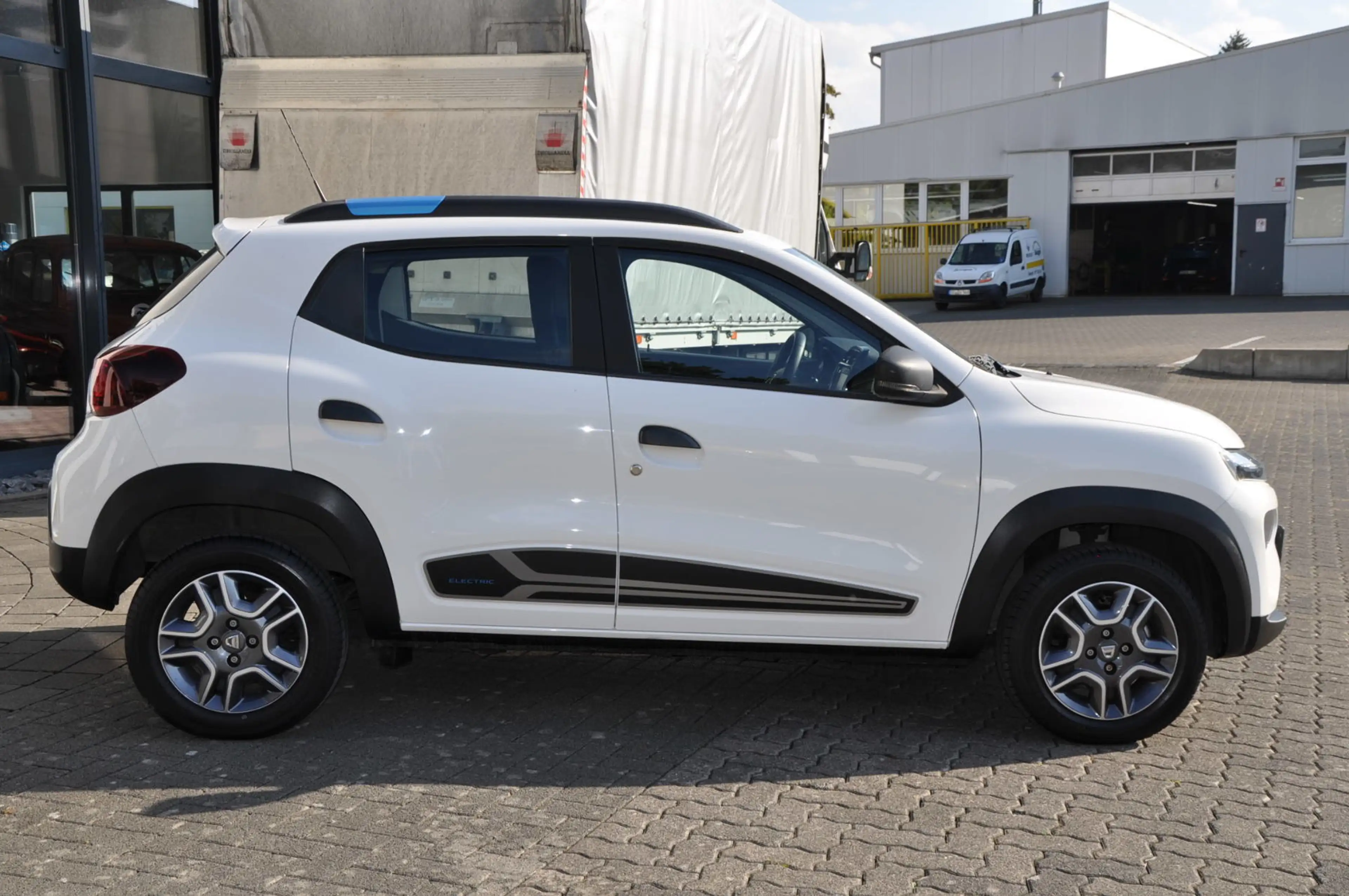 Dacia Spring Business 45 *PDC*Kamera*NAVI* — photo 5