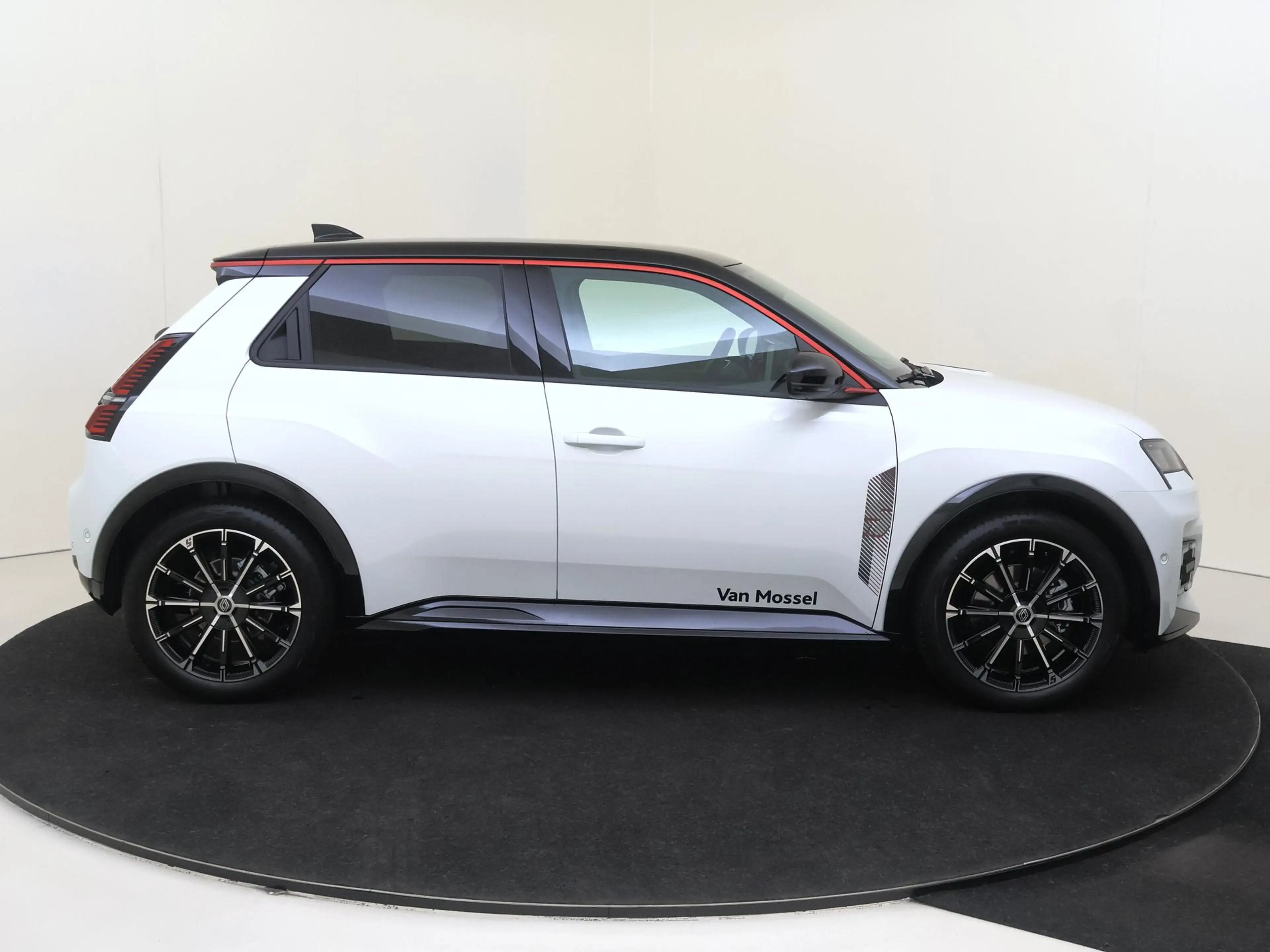 Renault R 5 urban range iconic cinq 40 kWh | Navigatie | Harma — photo 9