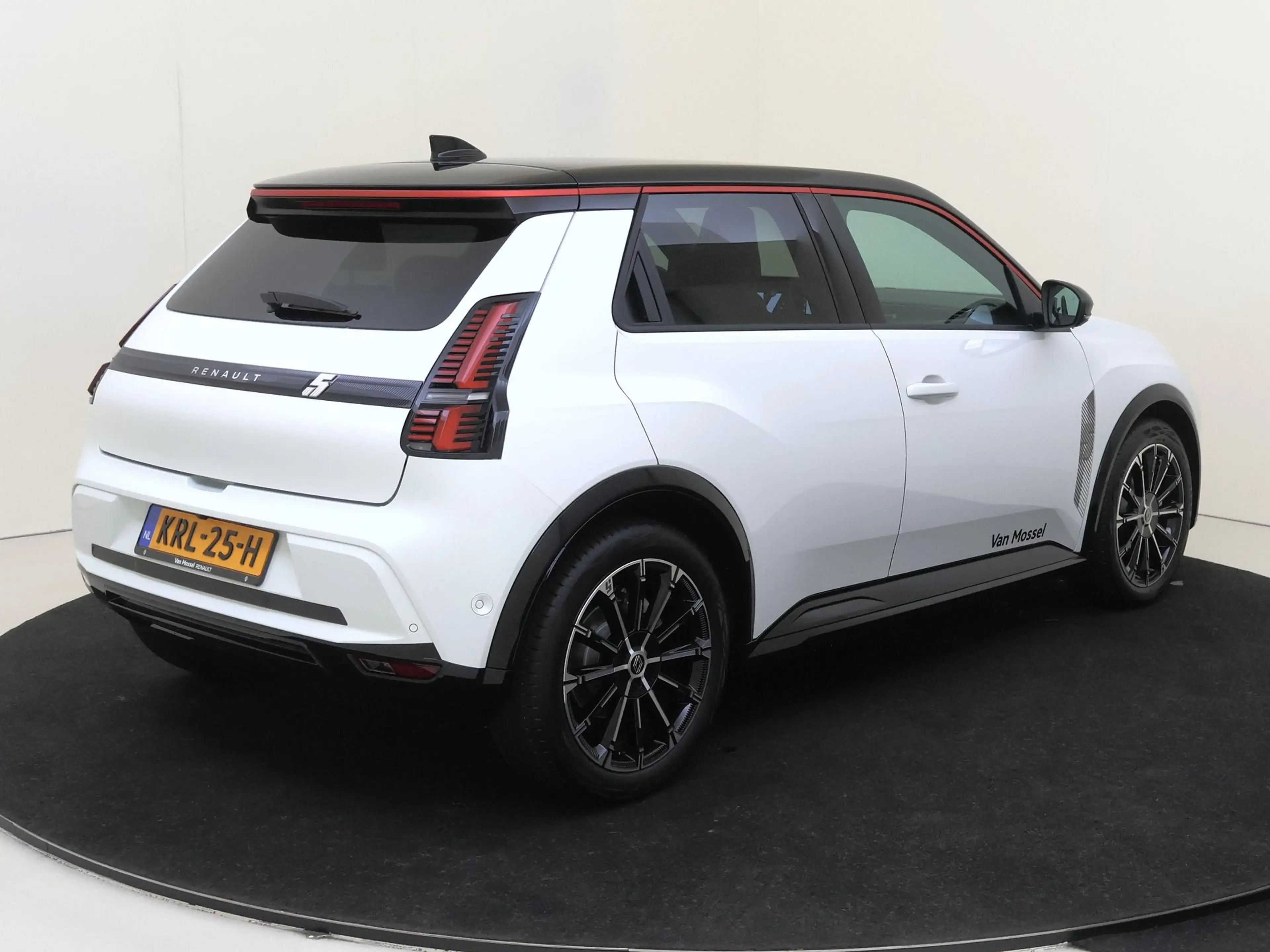 Renault R 5 urban range iconic cinq 40 kWh | Navigatie | Harma — photo 4