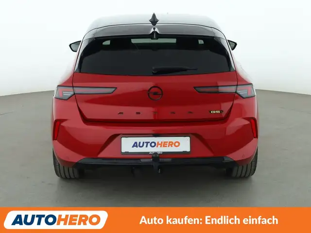 Opel Astra view 5