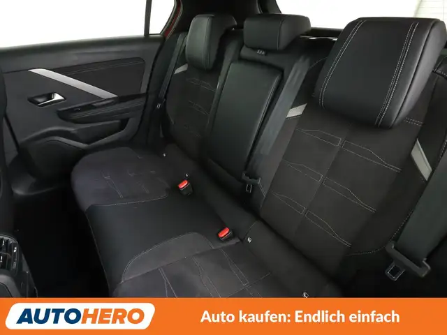Opel Astra view 14