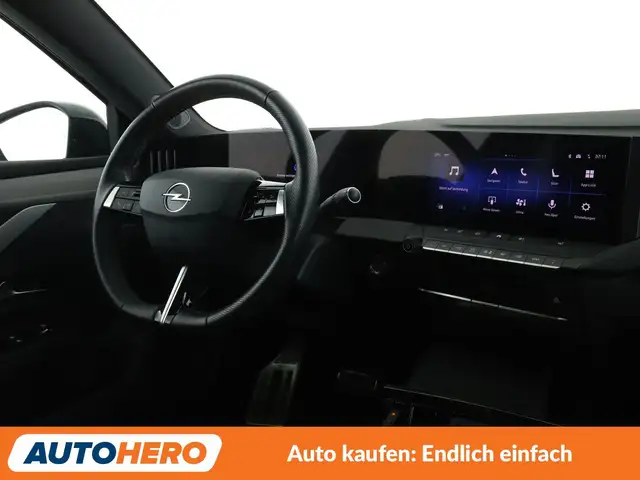 Opel Astra view 13