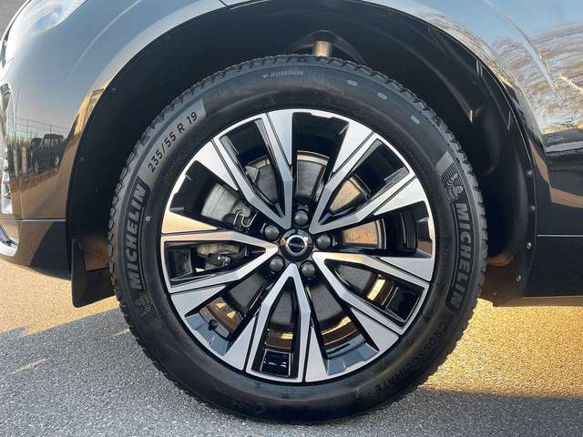 Volvo XC60 B5 AWD Mild-Hybrid Plus Dark AHK ACC BLIS