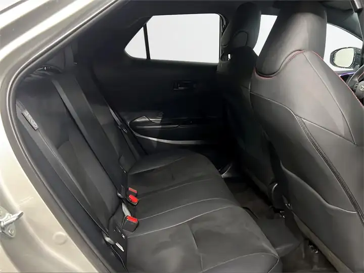Toyota C-HR 220PH GR SPORT 2026, foto 7