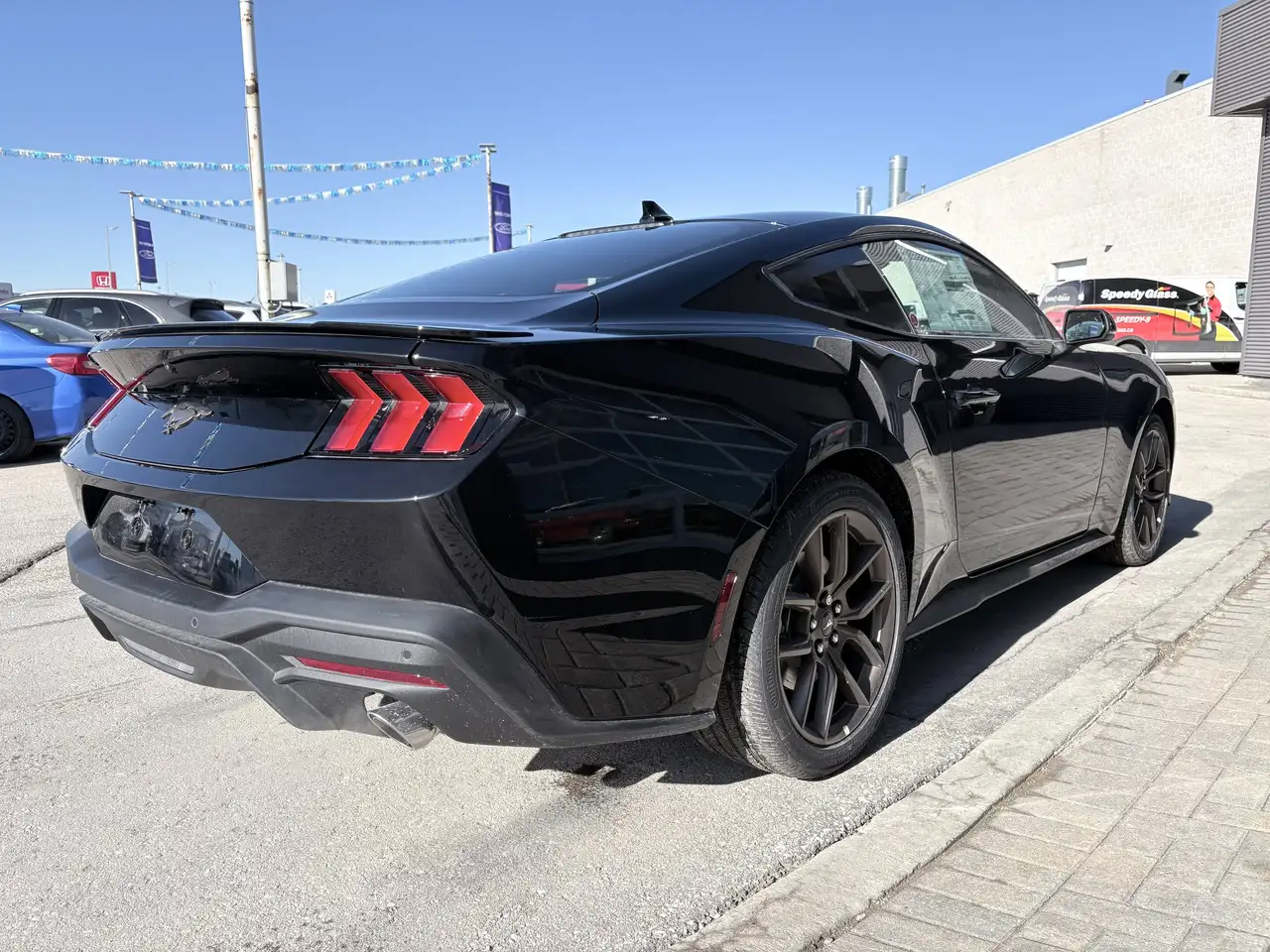 Ford Mustang снимка Ford Mustang