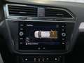 Volkswagen Tiguan 1.5 TSI Comfortline Business Navigatie Parkeersens Grijs - thumbnail 19