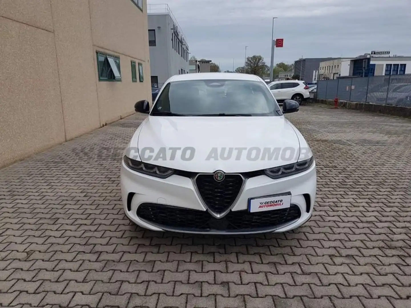 Alfa Romeo Tonale 1.5 hybrid Ti 160cv tct7 Blanc - 2