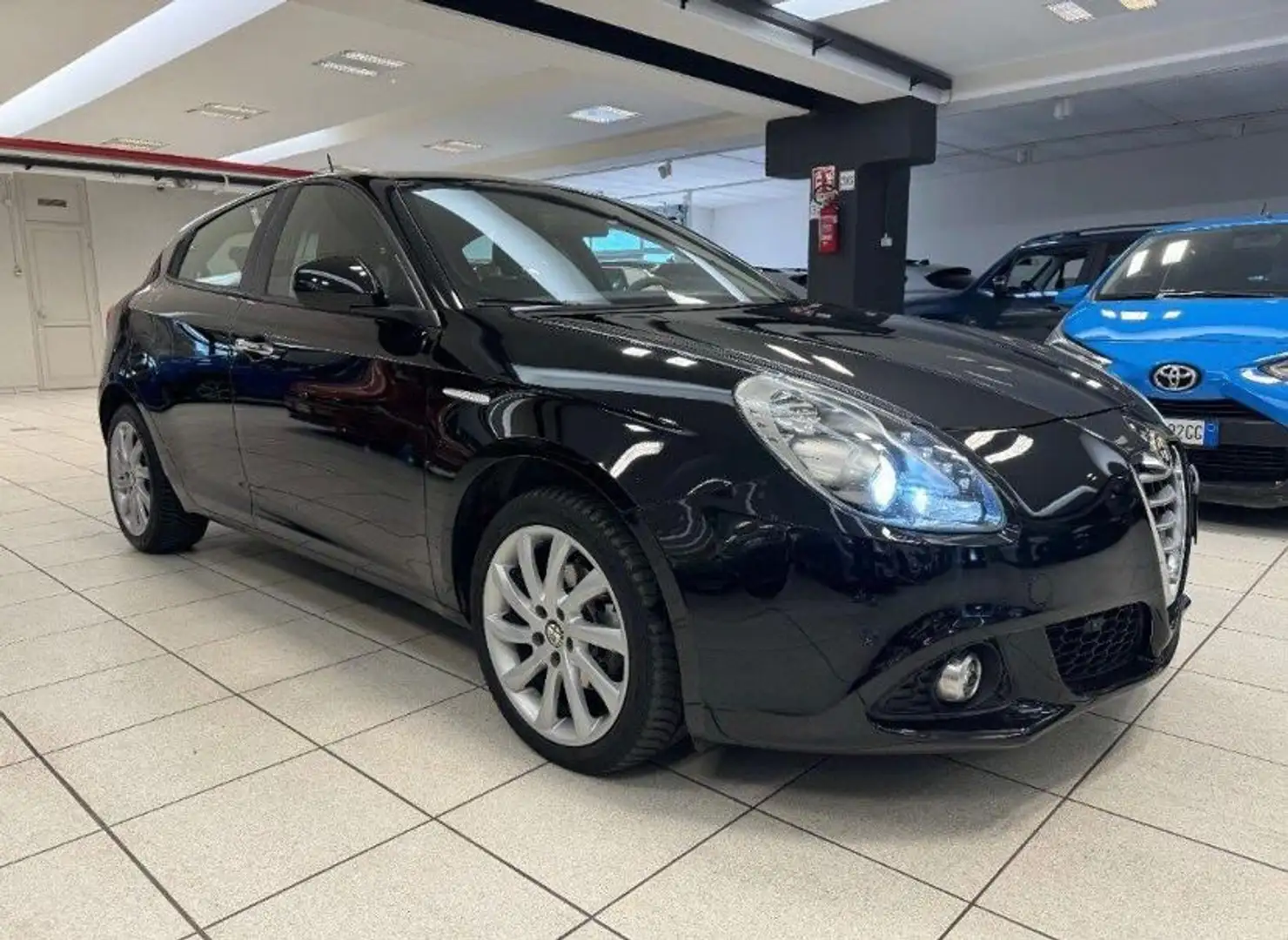 Alfa Romeo Giulietta Giulietta III 2010 1.6 jtdm Distinctive E5+ Nero - 2