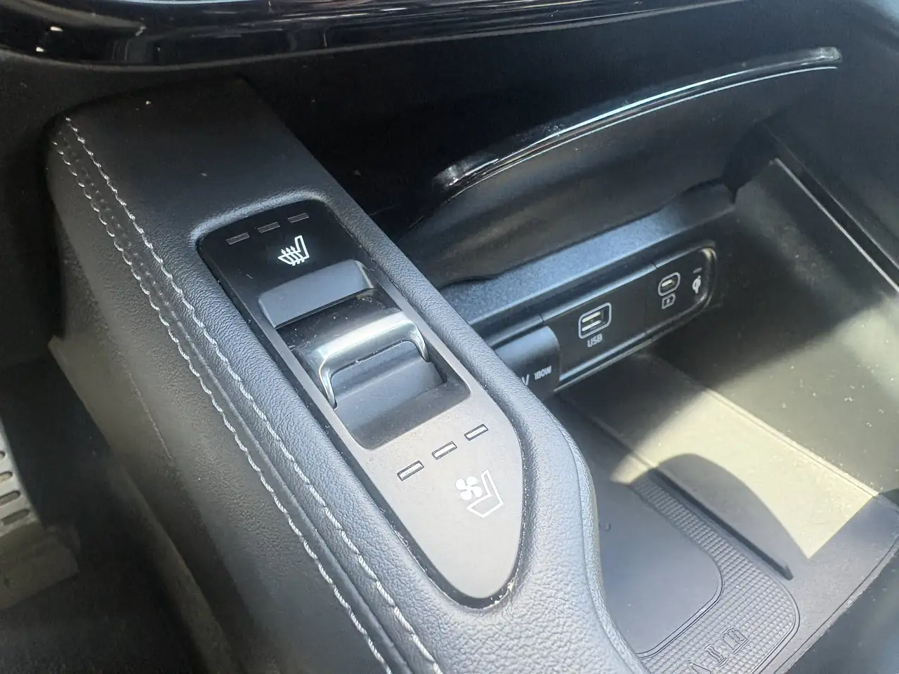 Kia Telluride photo Kia Telluride