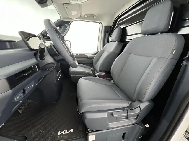 Kia PV5 Cargo view 9